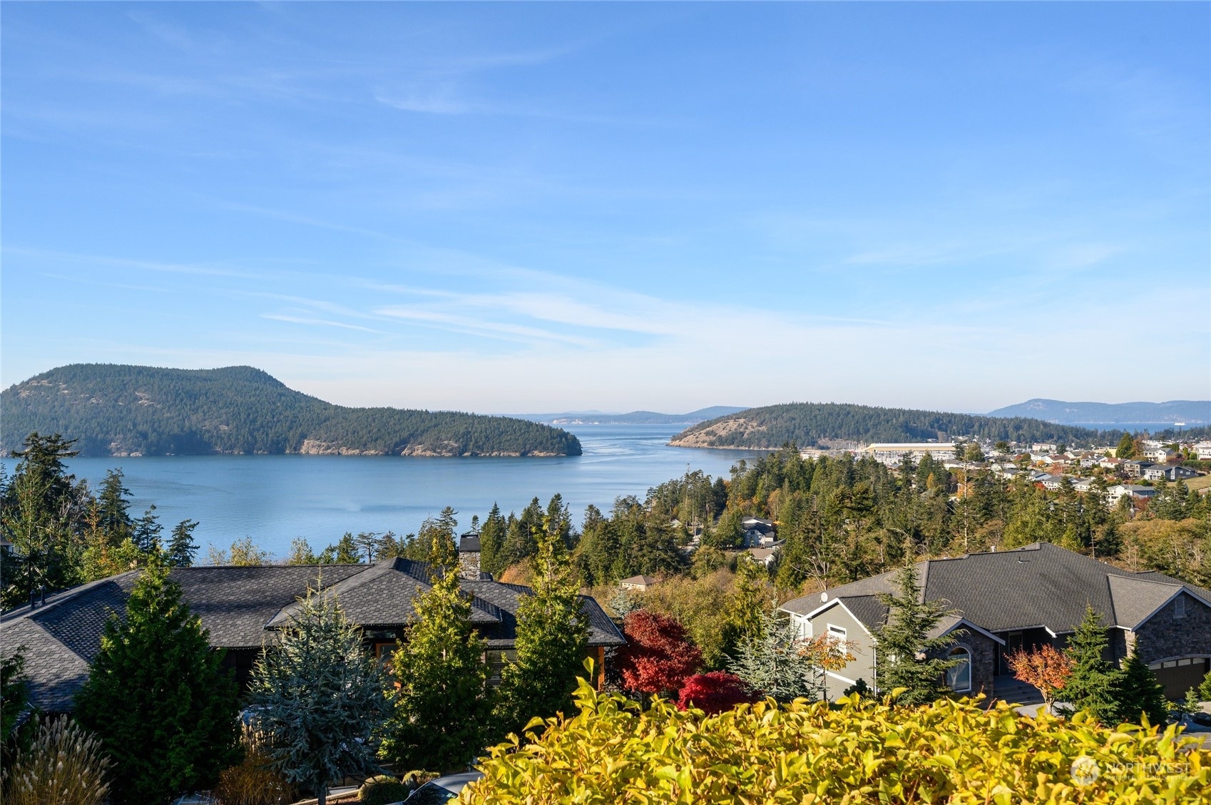 Property Photo:  4214 Owen Way  WA 98221 