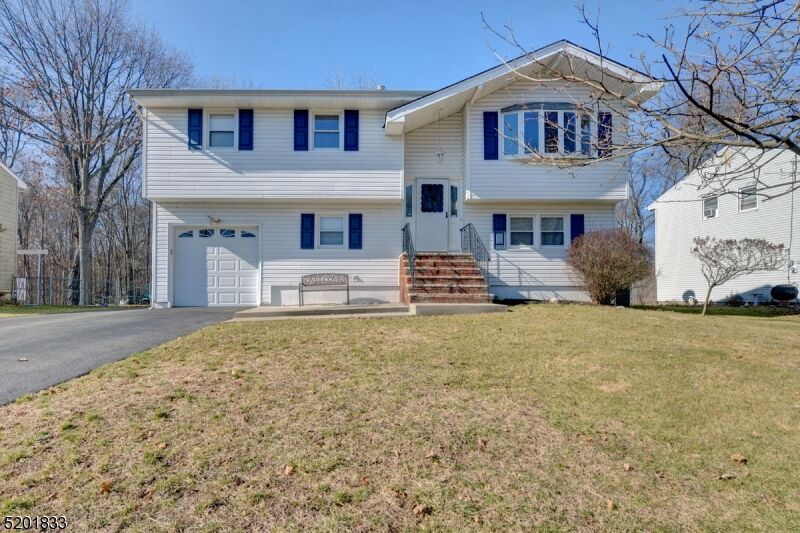 Property Photo: 33 Oakwood Ave NJ 07440