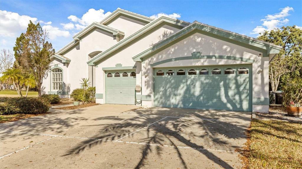 Property Photo:  3529 Covington Drive  FL 34691 