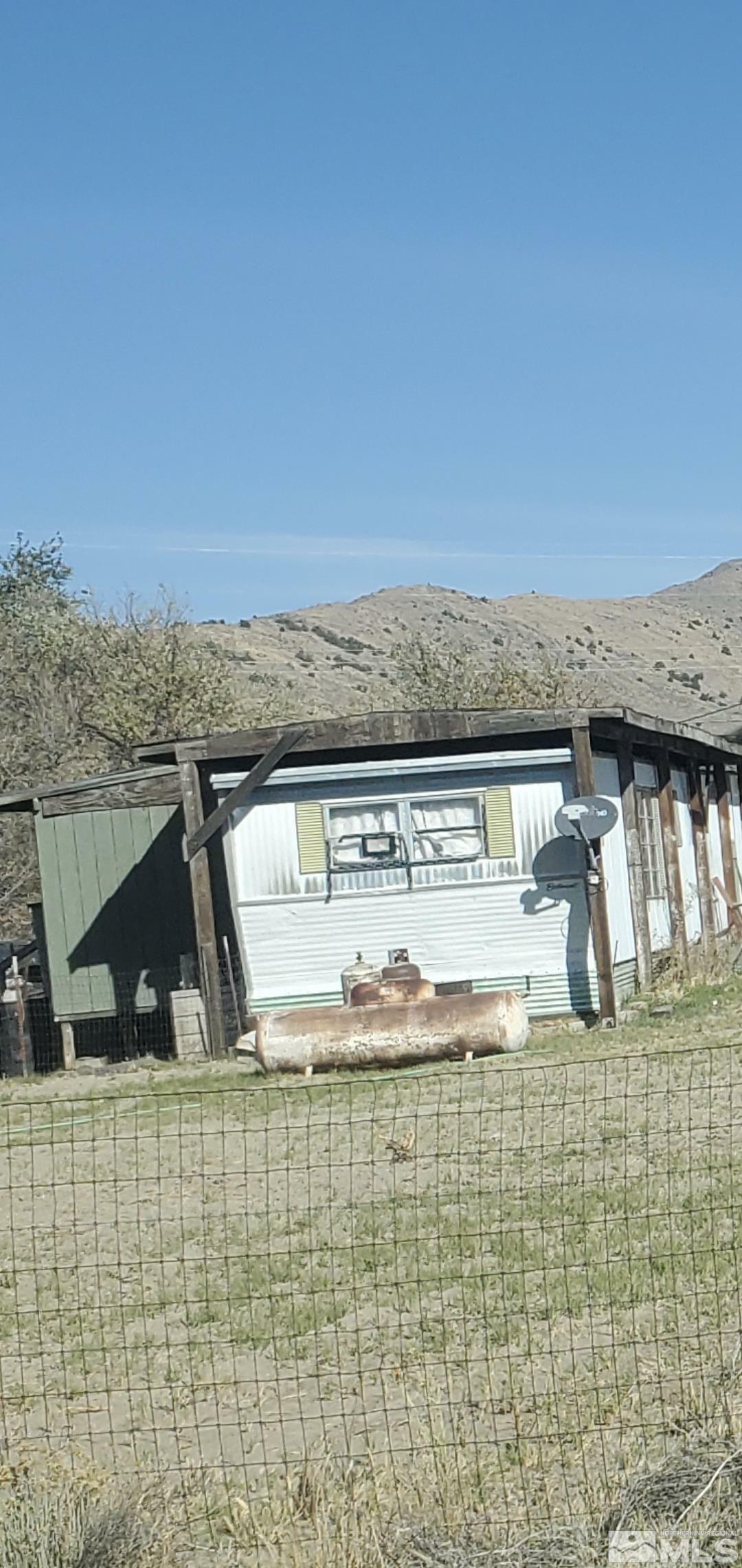 Property Photo: 17660 W Aspen Cir NV 89508-8866