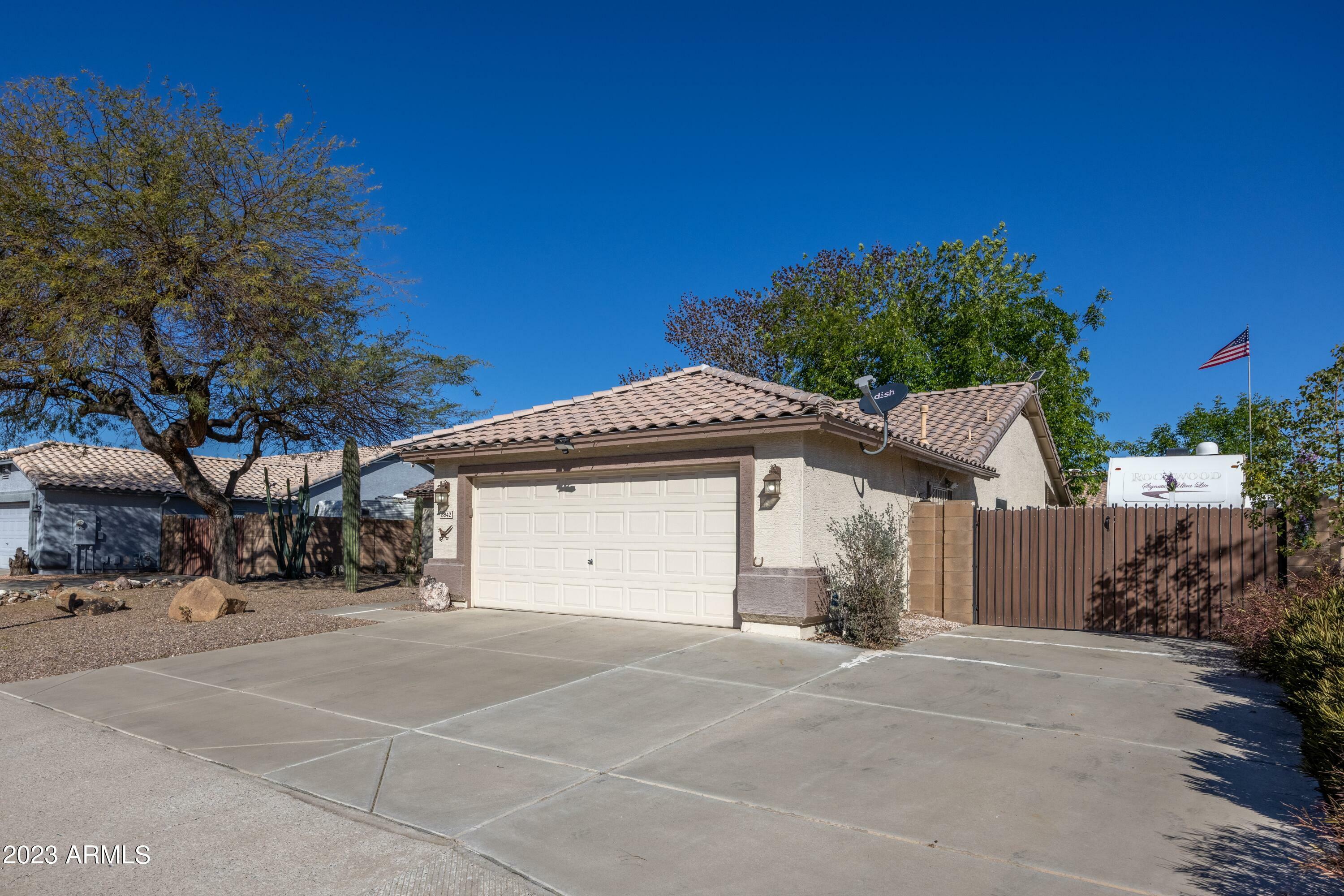 Property Photo:  8842 W El Caminito Drive  AZ 85345 