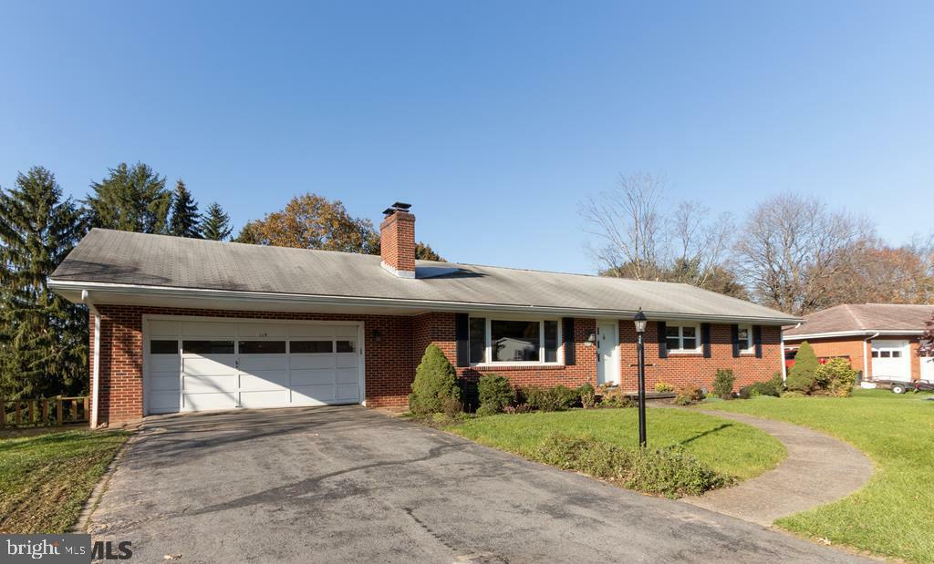 Property Photo:  119 Willow Avenue  PA 16801 