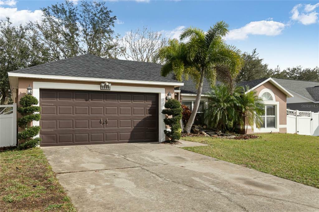 Property Photo:  1904 Lochshyre Loop  FL 34761 