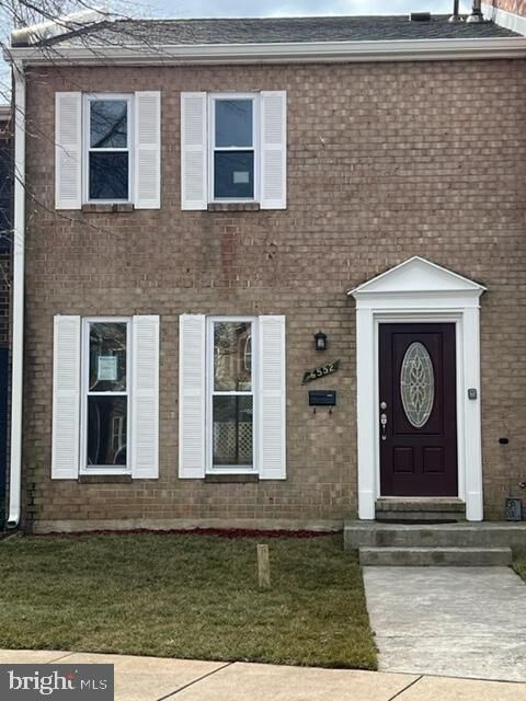 Property Photo: 6552 Gildar Street VA 22310