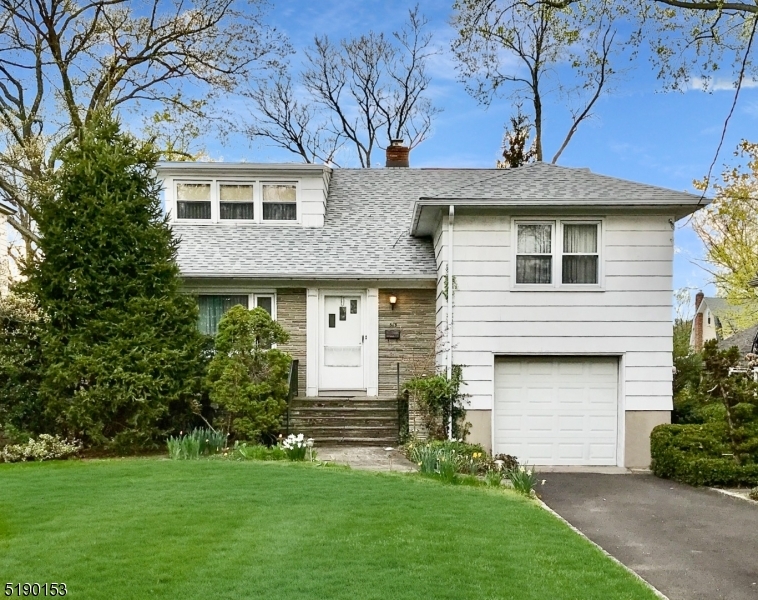 Property Photo: 513 Summit Ave NJ 07040