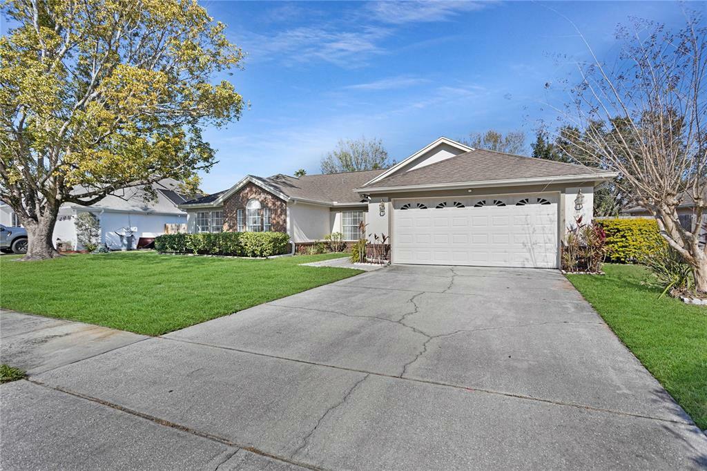 Property Photo: 3841 Running Water Drive FL 32829