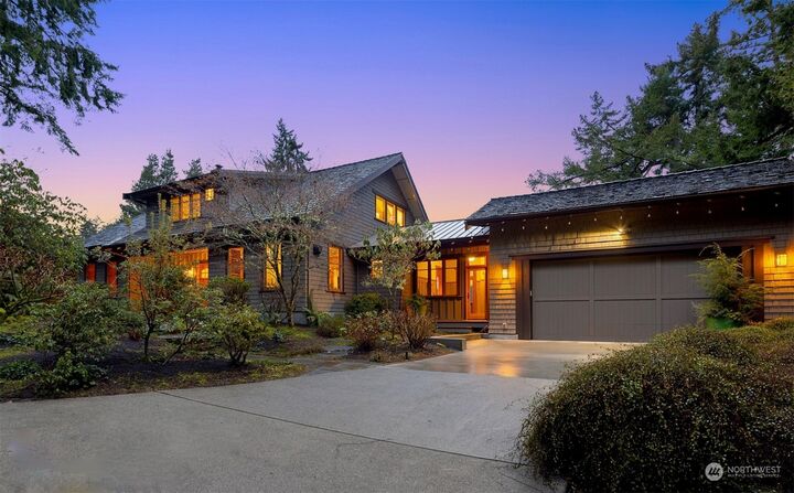 Property Photo:  17253 &Amp 17204 Agate Street NE  WA 98110 