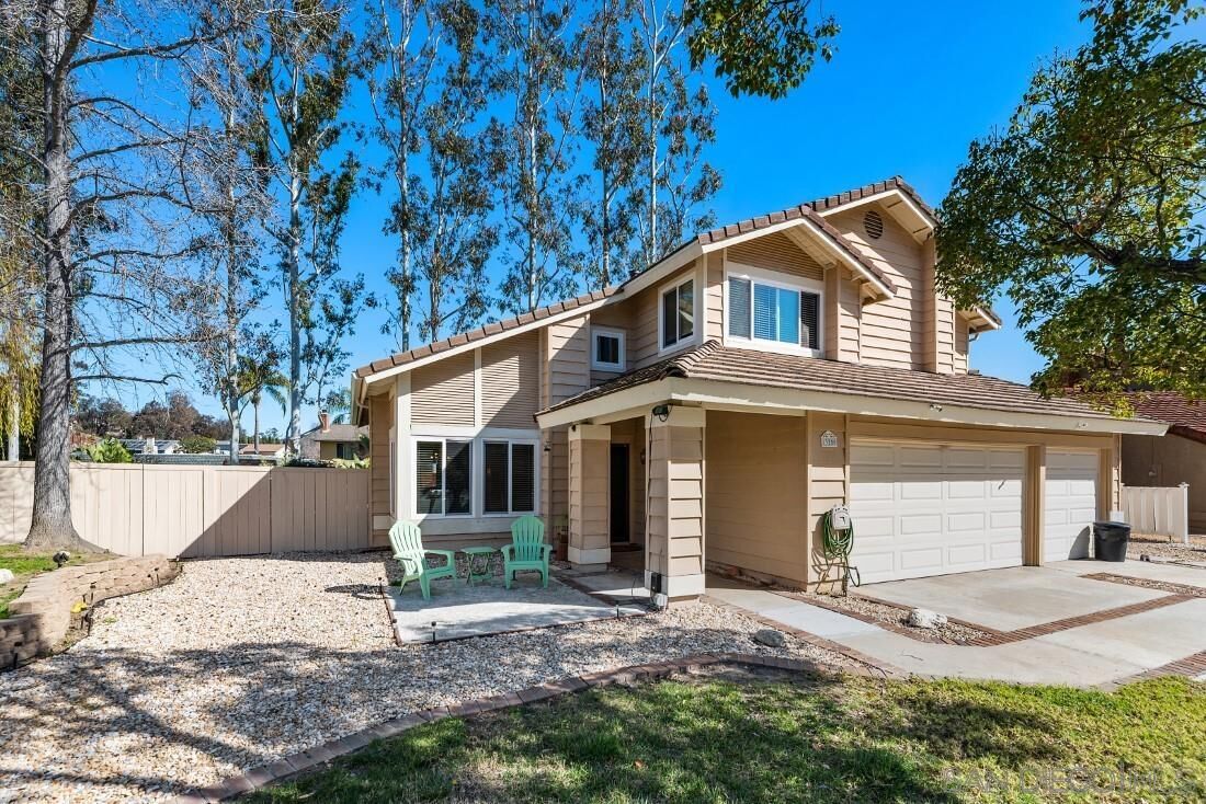 Property Photo:  13250 Alder Pl  CA 92064 