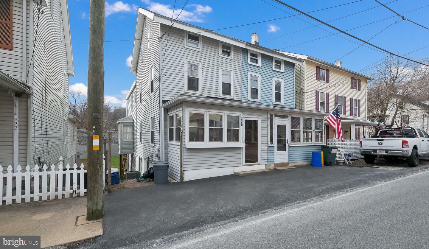 Property Photo: 220 Lungren Road PA 19065