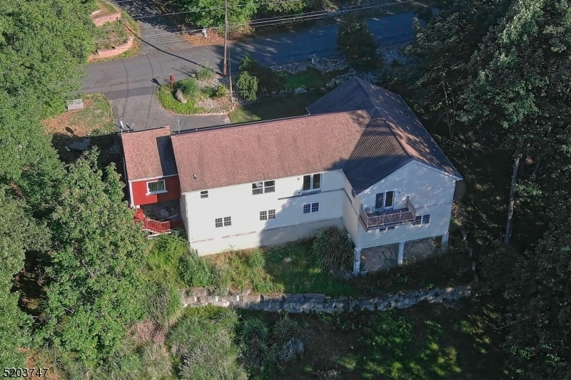 Property Photo: 346 Springbrook Trl NJ 07871