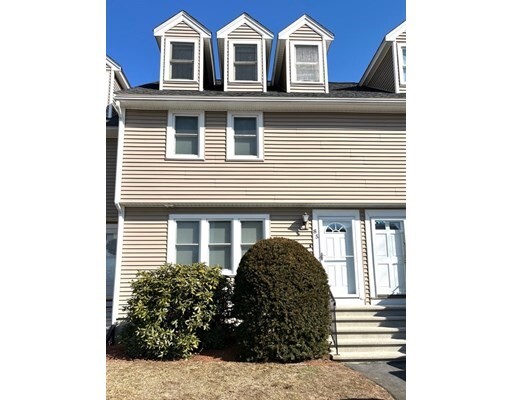 Property Photo:  85 Merrimack Meadows Ln 80  MA 01876 