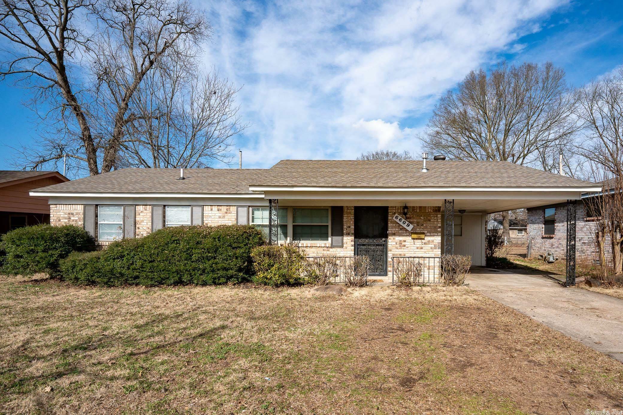 Property Photo:  6609 Stonehedge Road  AR 72117 