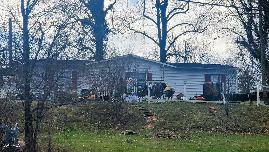 Property Photo: 540 N Kingston Ave TN 37854