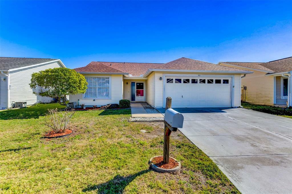 Property Photo:  3811 39th Avenue W  FL 34205 