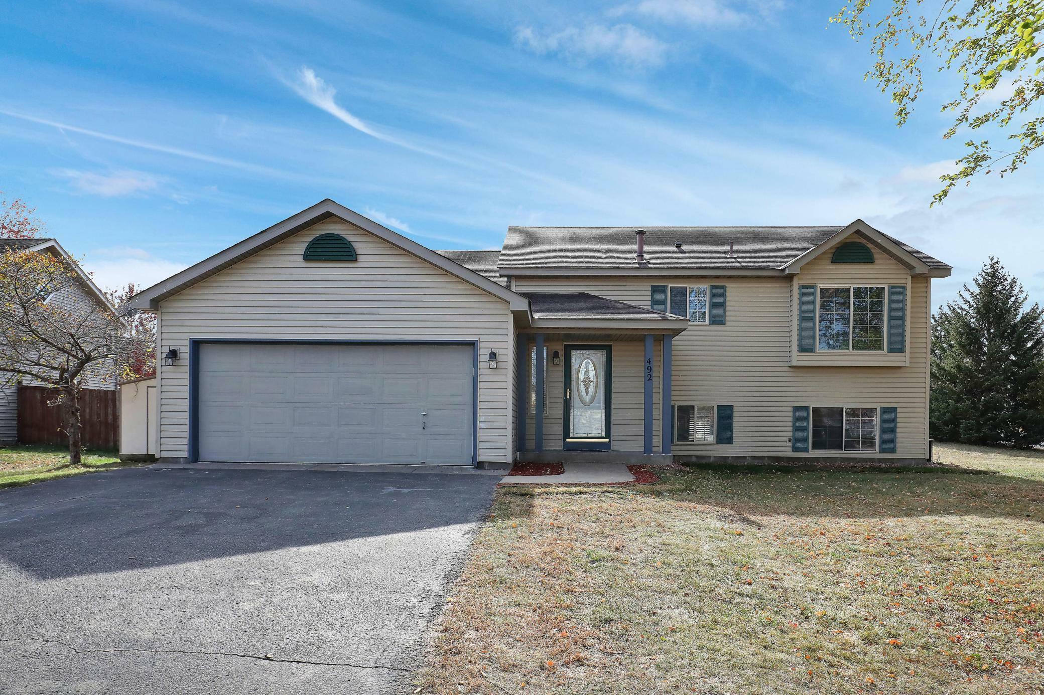 Property Photo:  492 Orchard Parkway W  MN 55379 