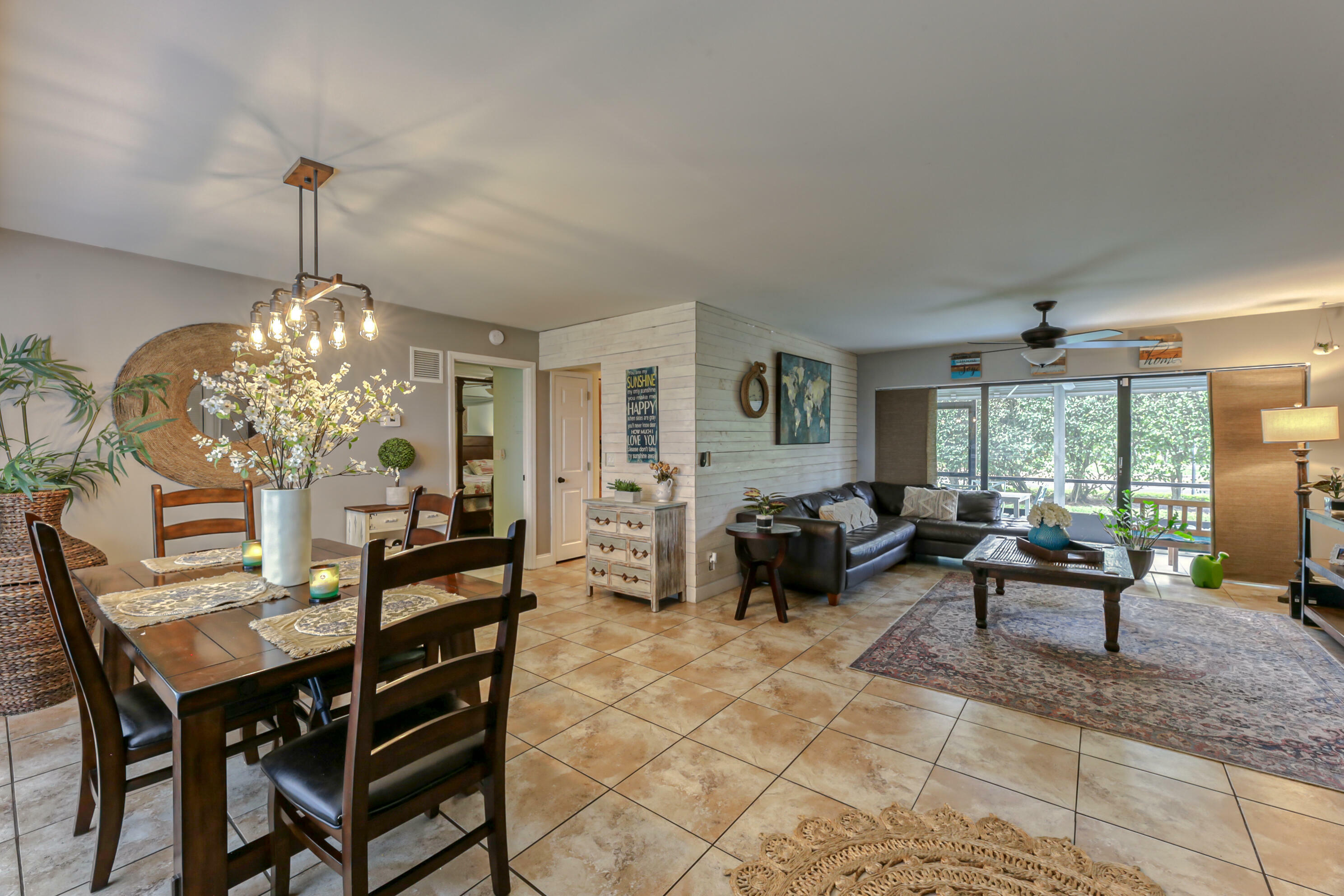 Property Photo: 1060 Homewood Boulevard 104 FL 33445