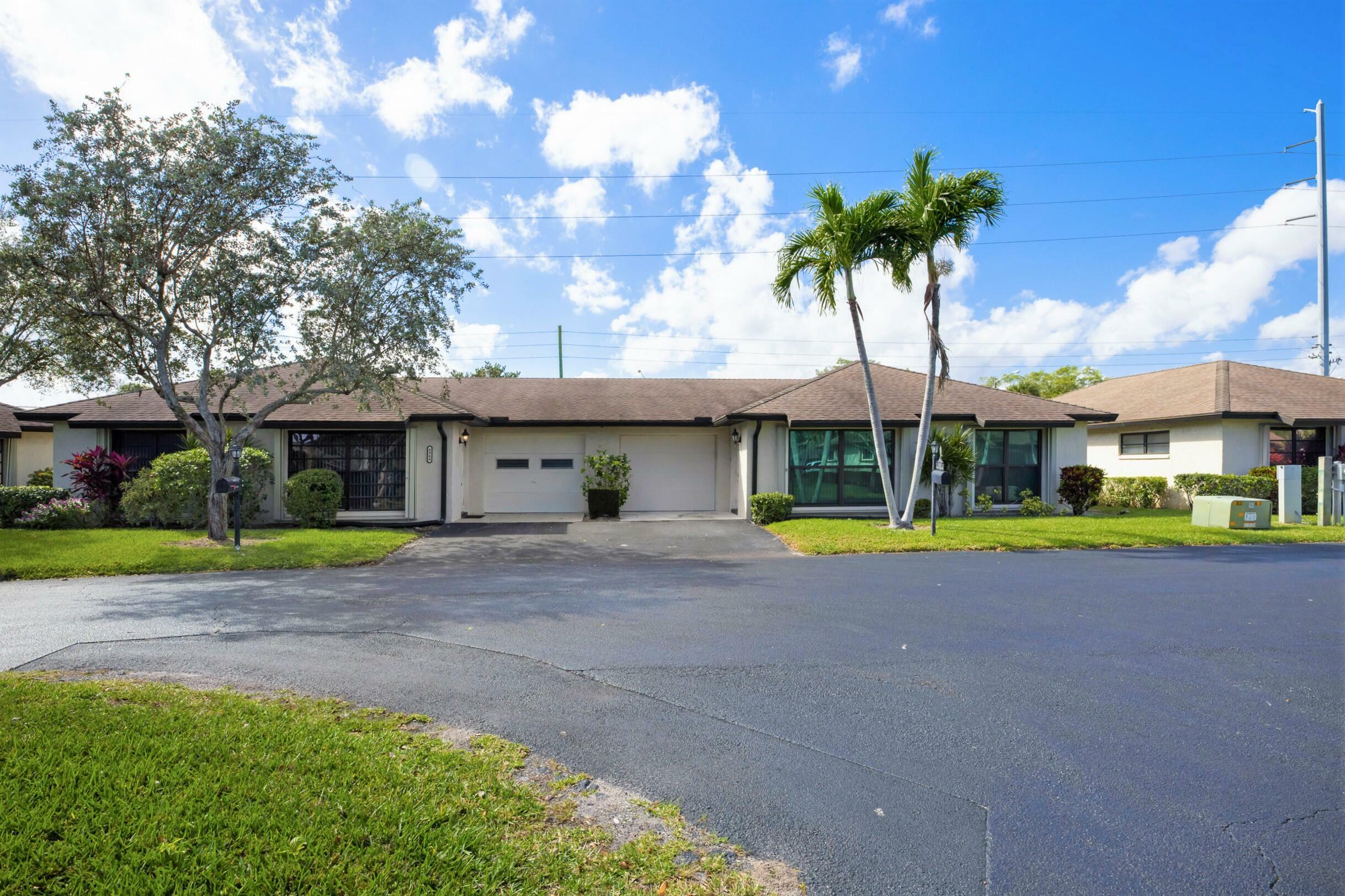 Property Photo:  4964 Eaglewood Road A  FL 33436 