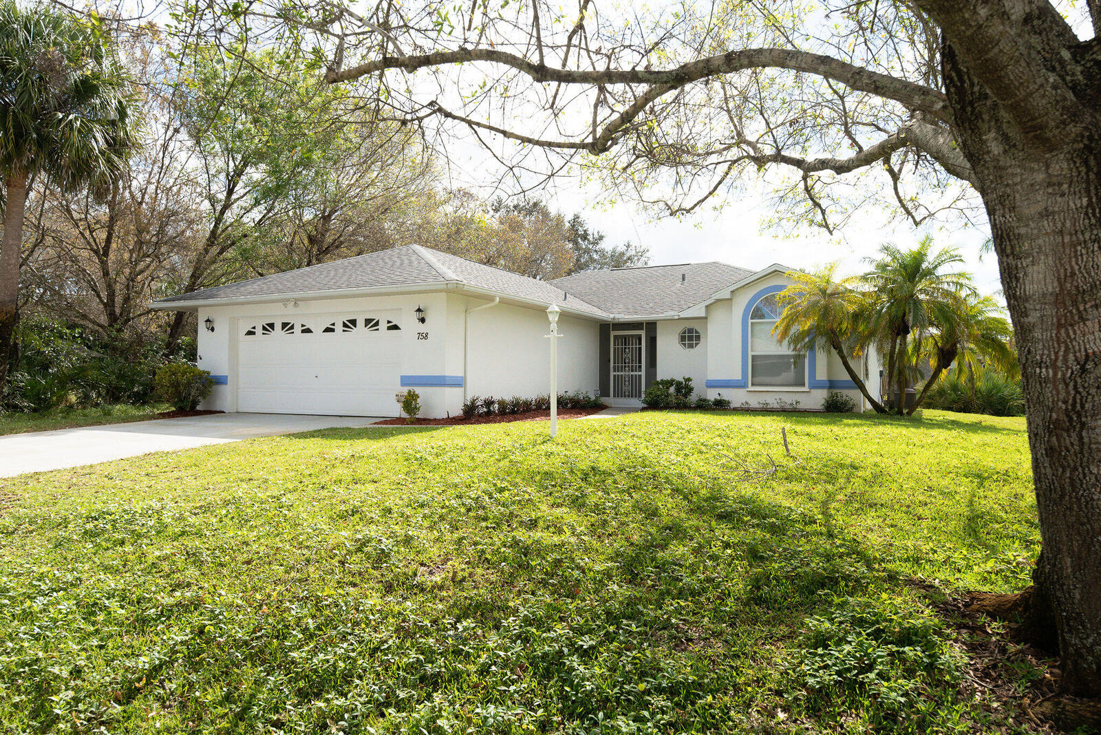 Property Photo:  758 Belfast Ter Terrace  FL 32958 
