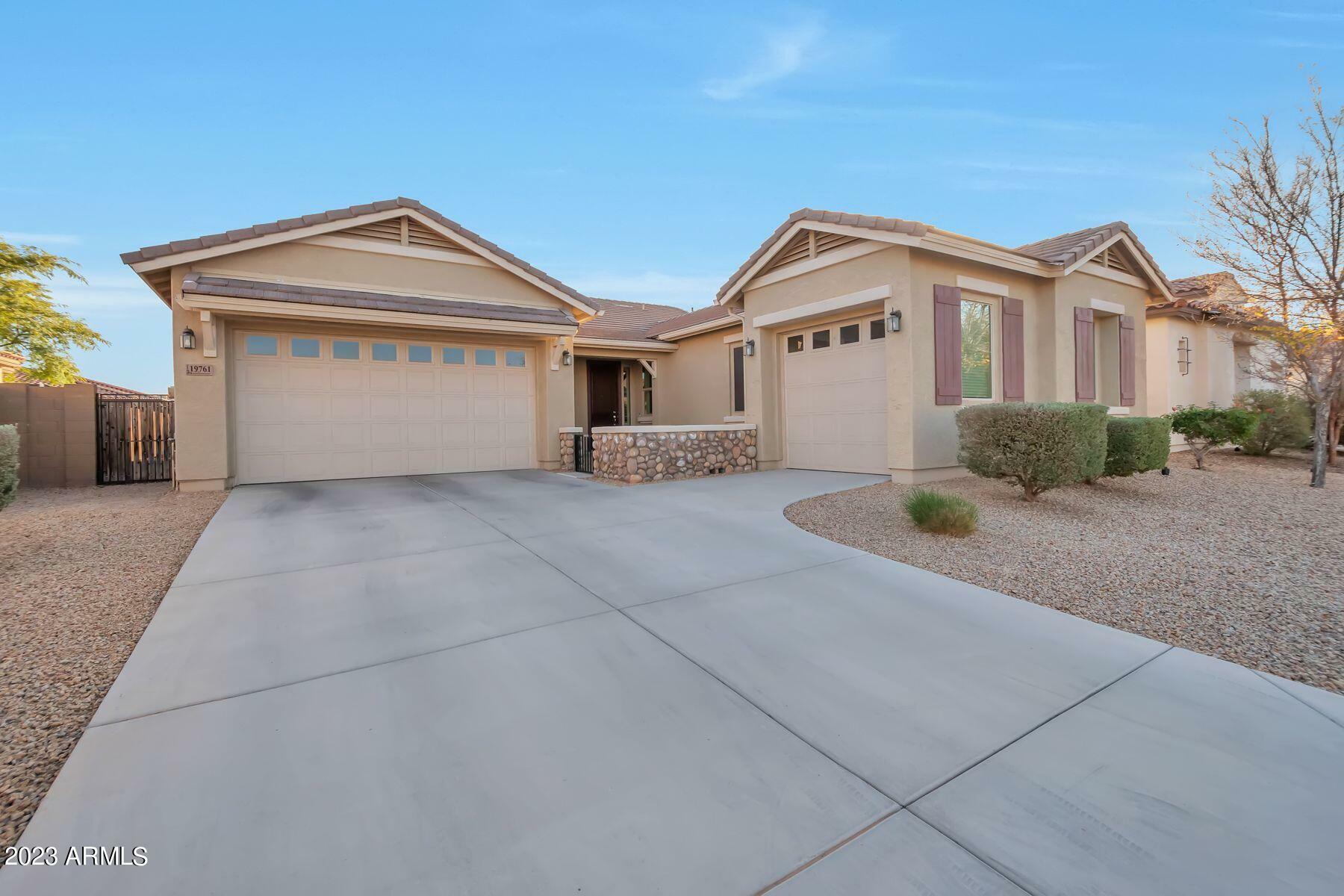 Property Photo: 19761 E Strawberry Court AZ 85142