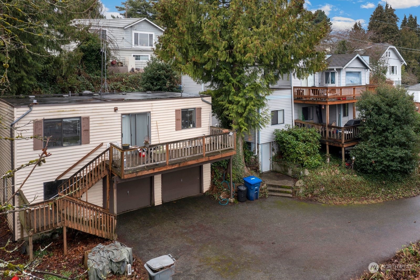 Property Photo:  8821 S 117th Street  WA 98178 