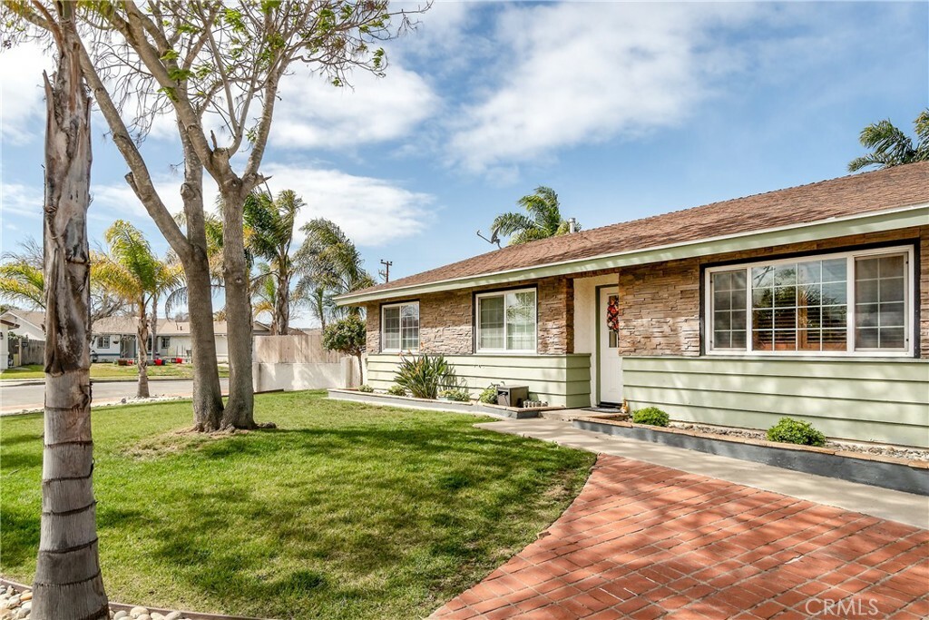 Property Photo:  4609 Cherry Avenue  CA 93455 