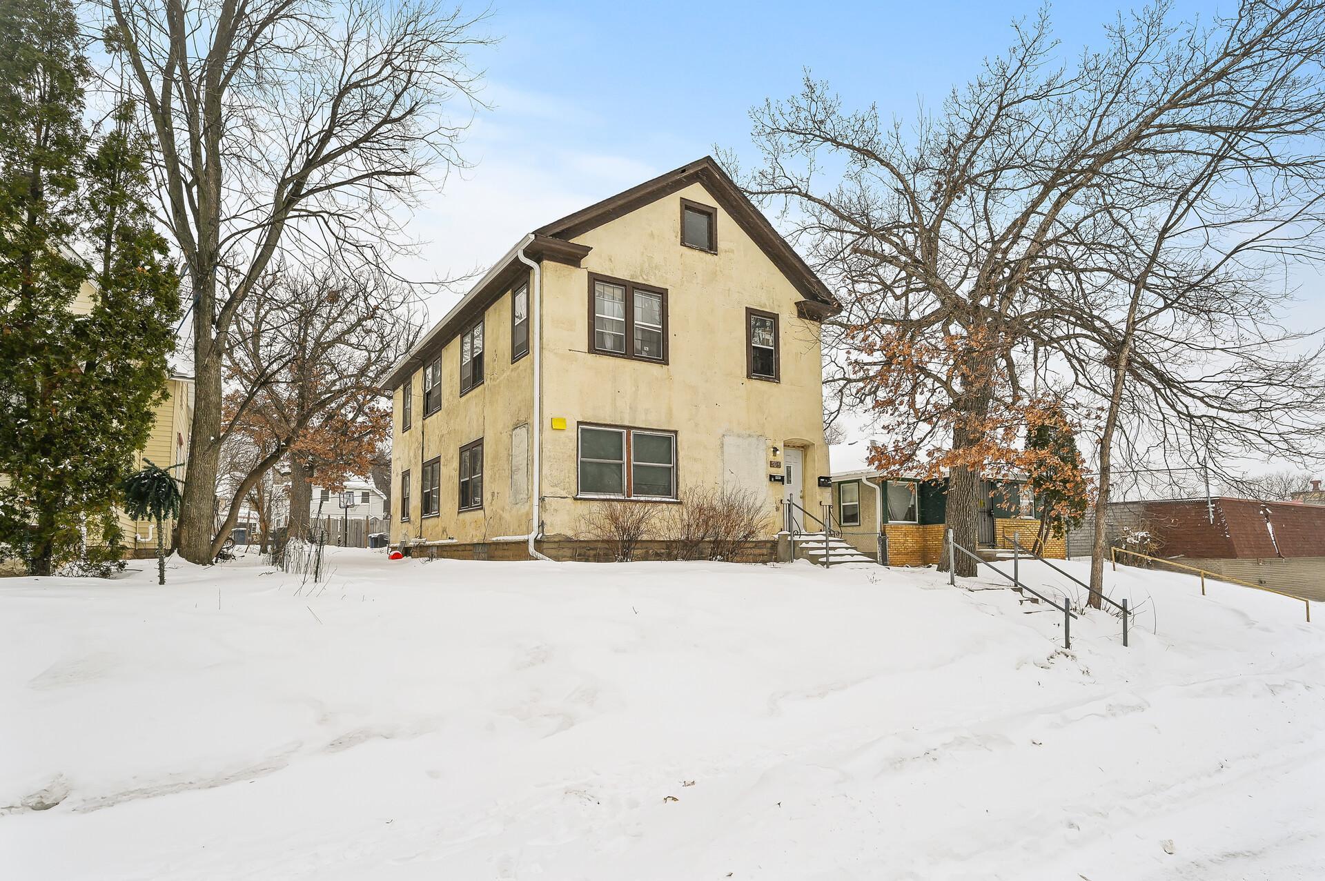 Property Photo: 3019 Emerson Avenue N MN 55411