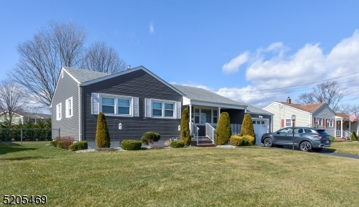 Property Photo: 1103 Worth Dr NJ 07080