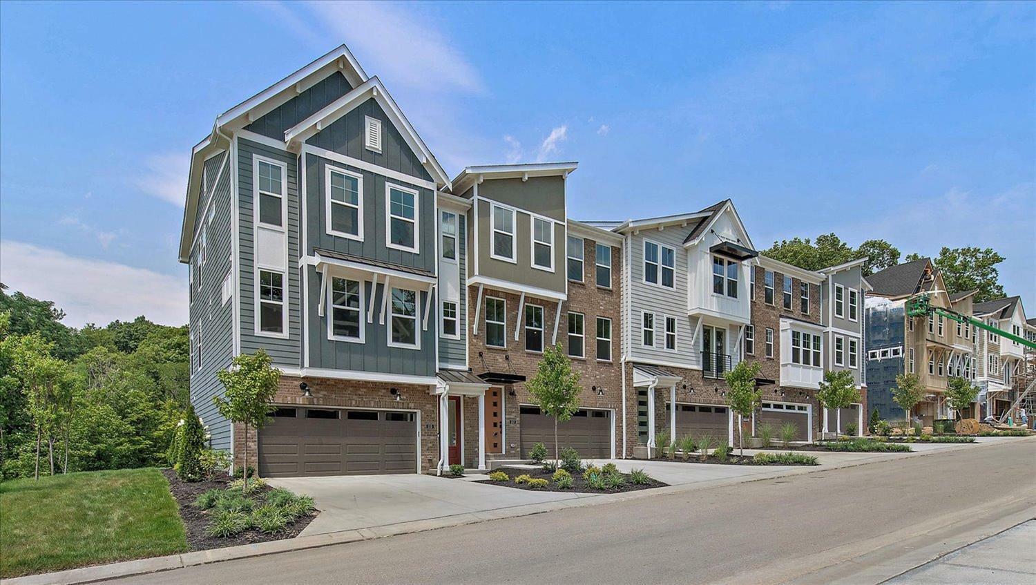 Property Photo: 121 Blossom View Dr 1-504 OH 45140