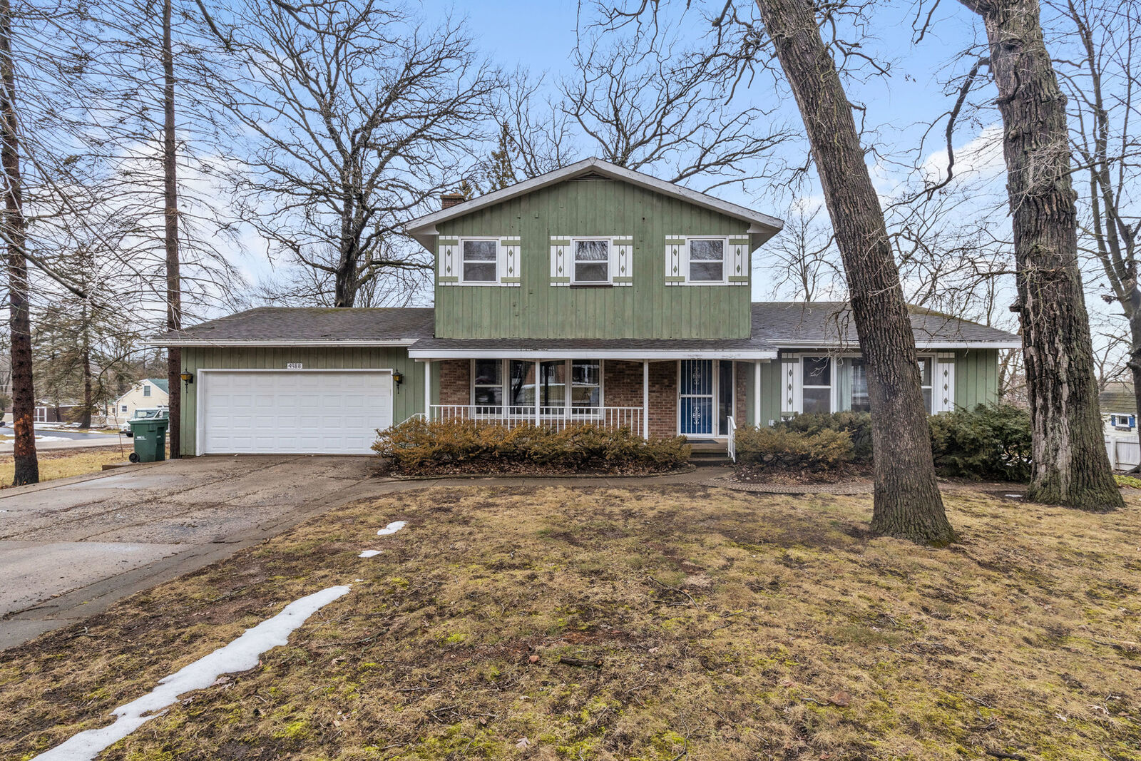 Property Photo: 4988 South Road IL 60031