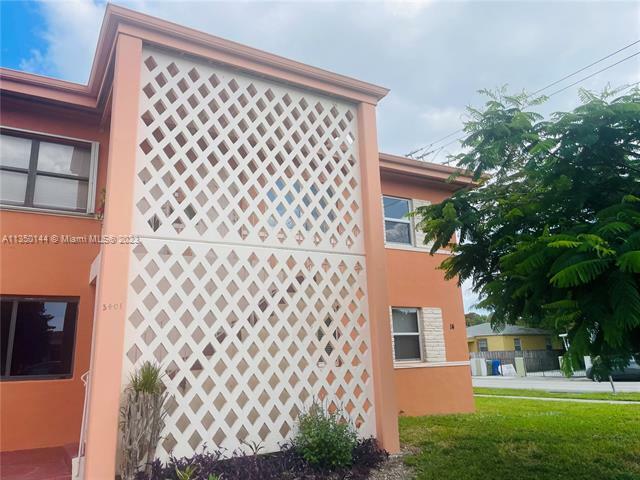 Property Photo:  3401 SW 11th St 1B  FL 33135 