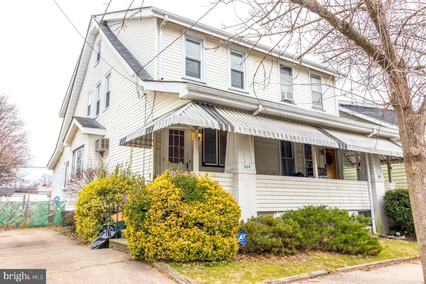 Property Photo:  1014 Park Avenue  NJ 08629 