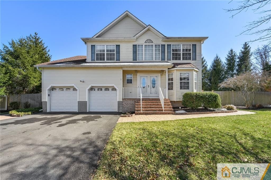 Property Photo: 22 Spaniel Court NJ 08824