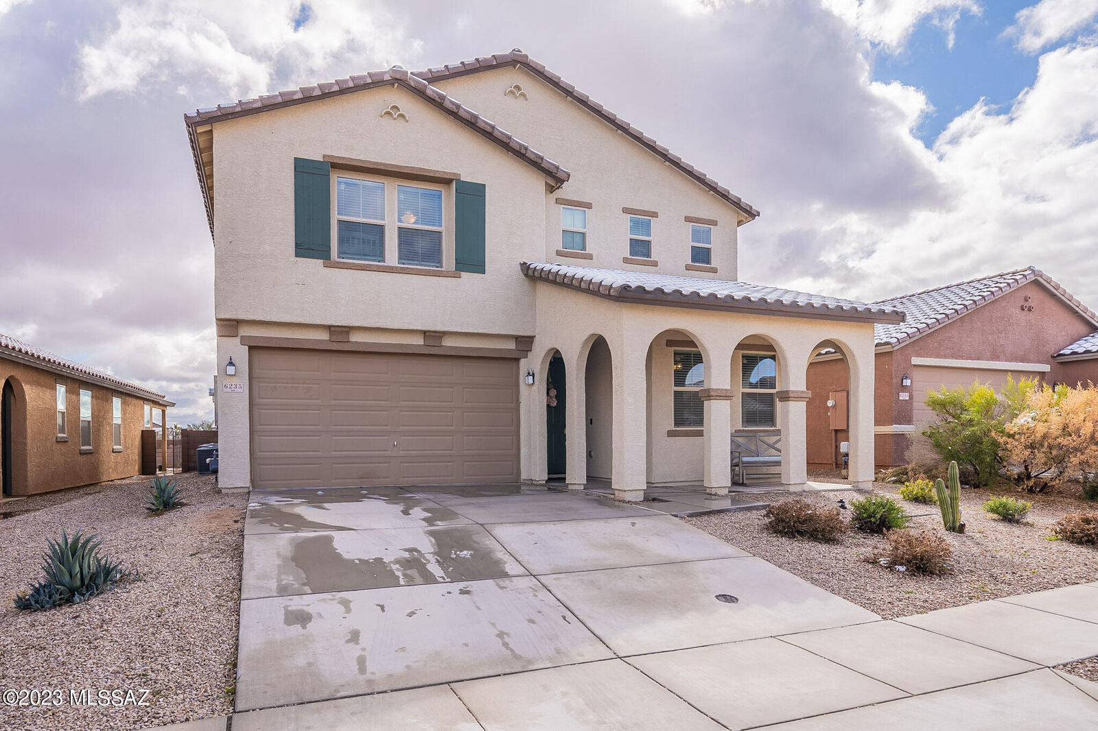 Property Photo: 6235 S Reed Bunting Drive AZ 85757