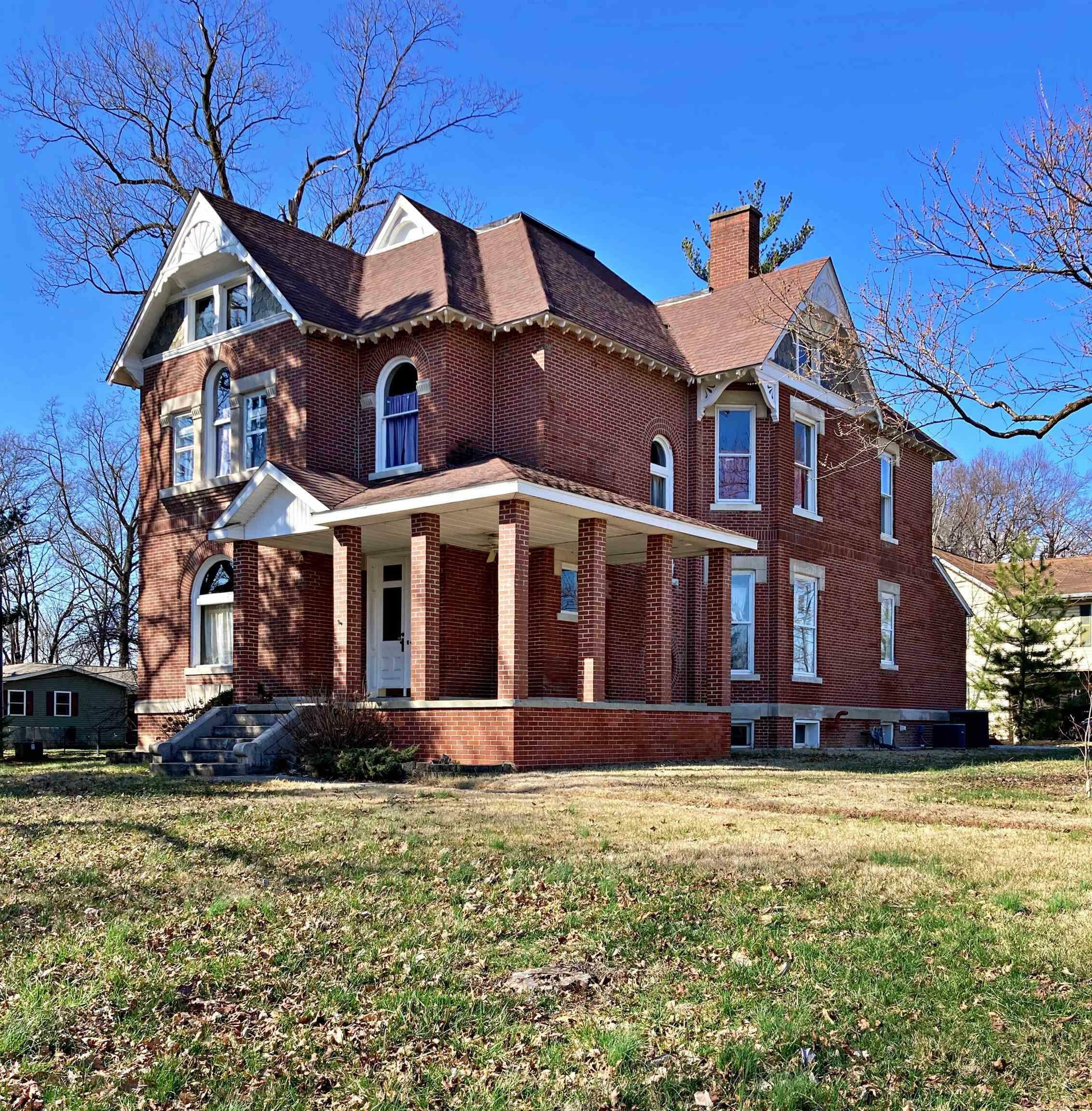 Property Photo: 1314 Bedford Road IN 47501