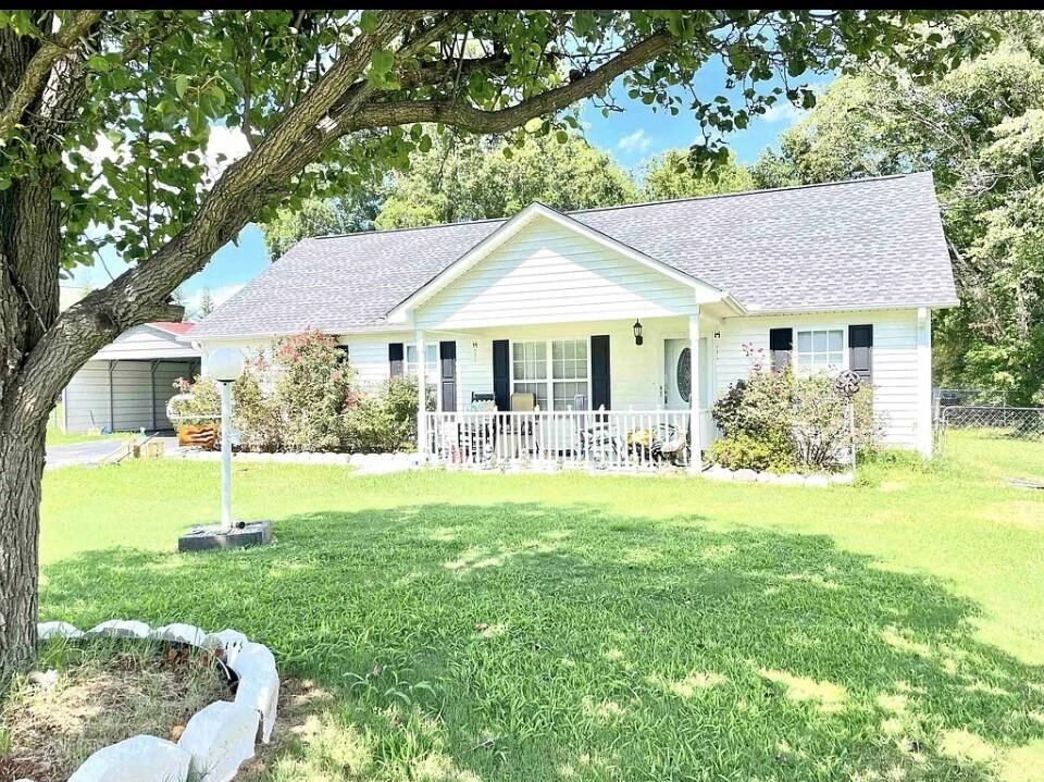Property Photo: 523 Princewood Court SC 29316