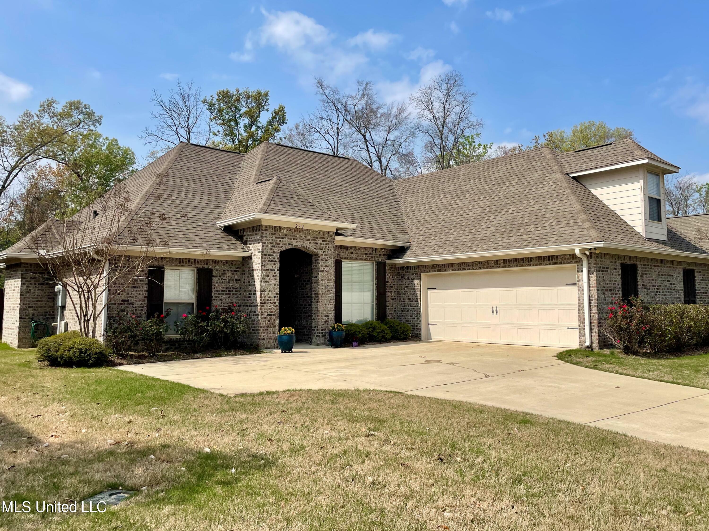 Property Photo:  232 Buckhead Drive  MS 39110 