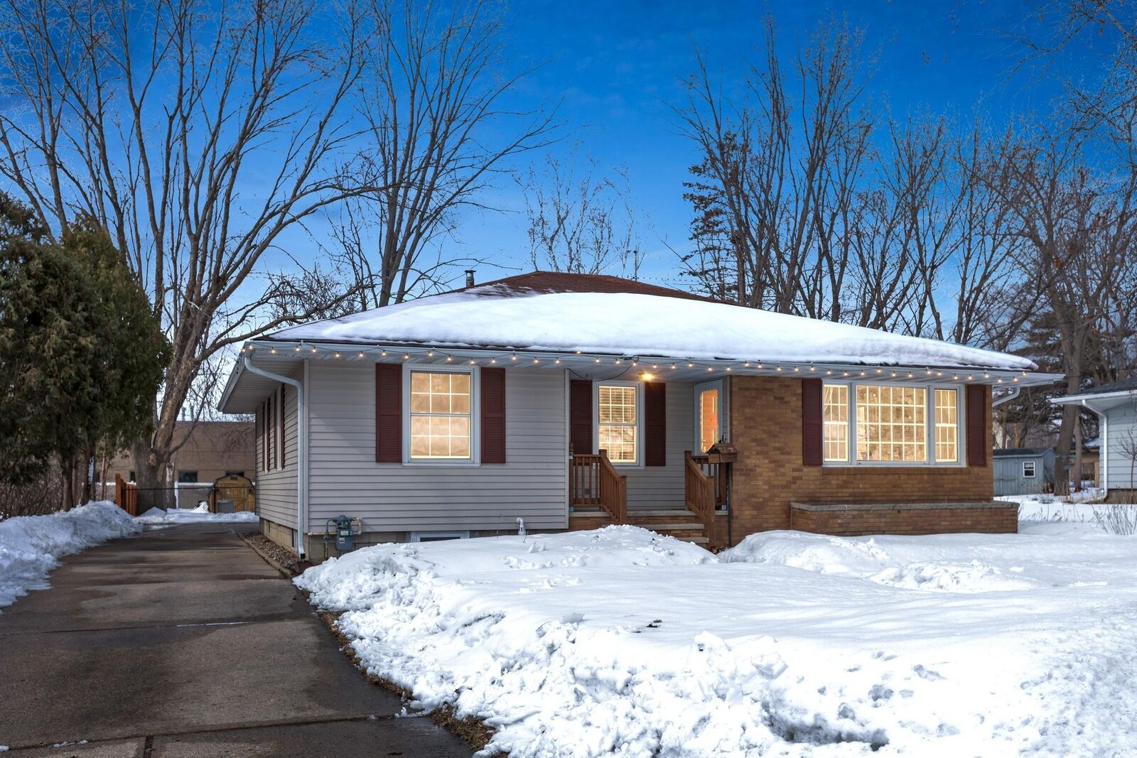 Property Photo:  34 9th Avenue SE  MN 55021 