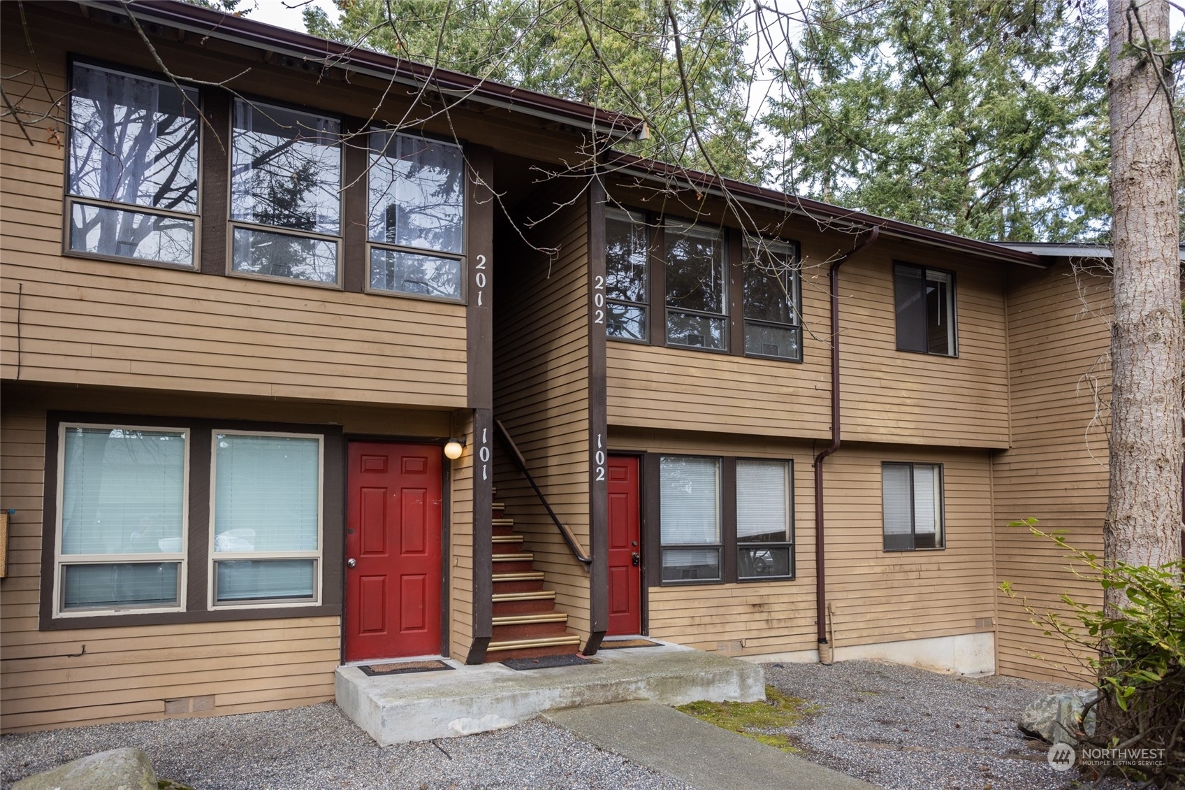 Property Photo:  1101 SW Harrier Circle 202  WA 98277 