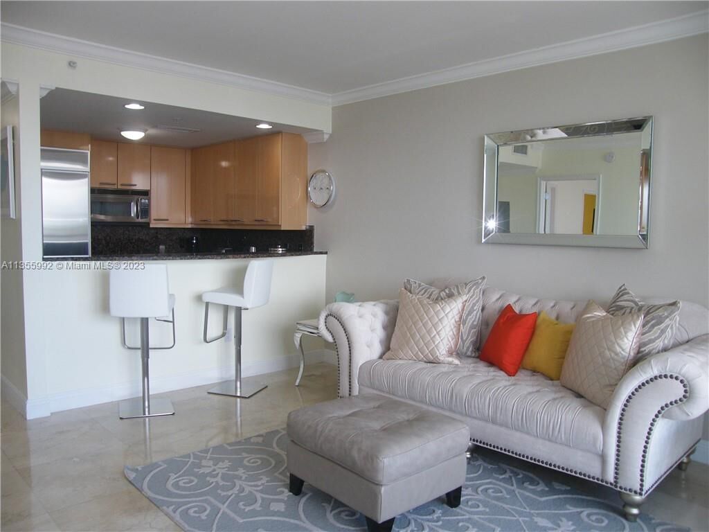 Property Photo: 3350 SW 27 Ave 1003 FL 33133