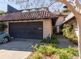 Property Photo:  70 Grande Paseo  CA 94903 