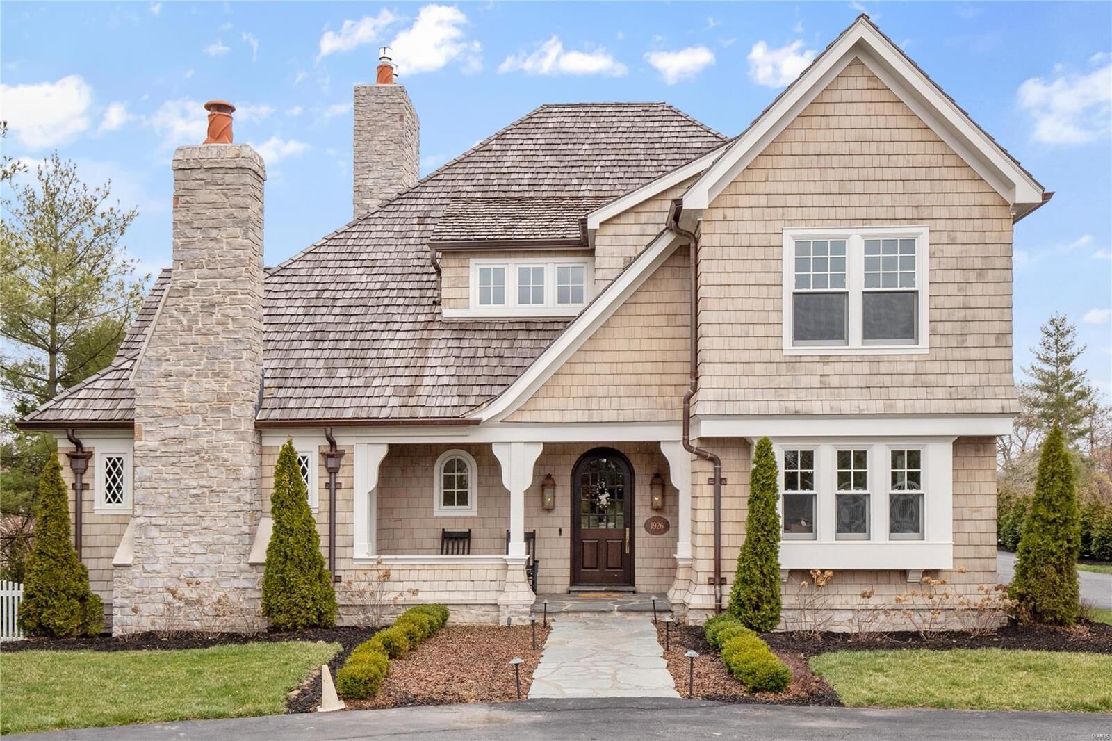 Property Photo:  1926 S Mason Road  MO 63131 