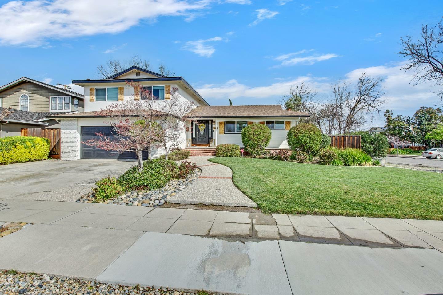 Property Photo:  5868 Montevino Drive  CA 95123 