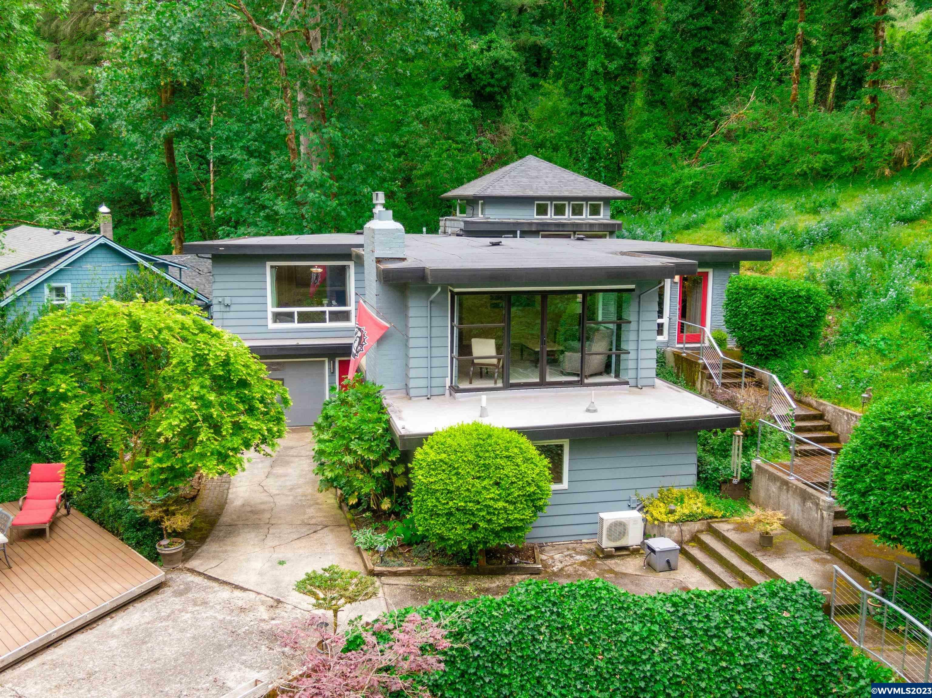 Property Photo:  4490  Croisan Creek Rd S  OR 97302 