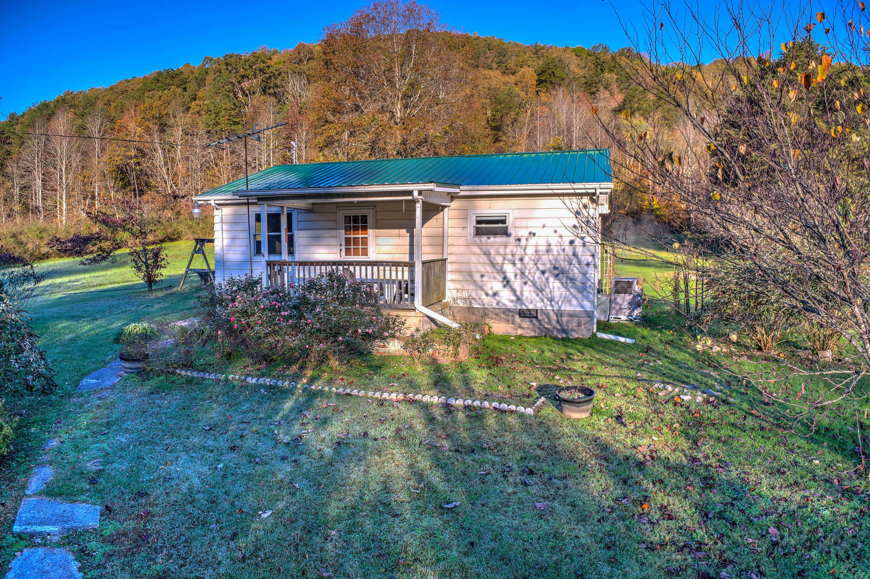 Property Photo:  1279 Highway 70  TN 37857 