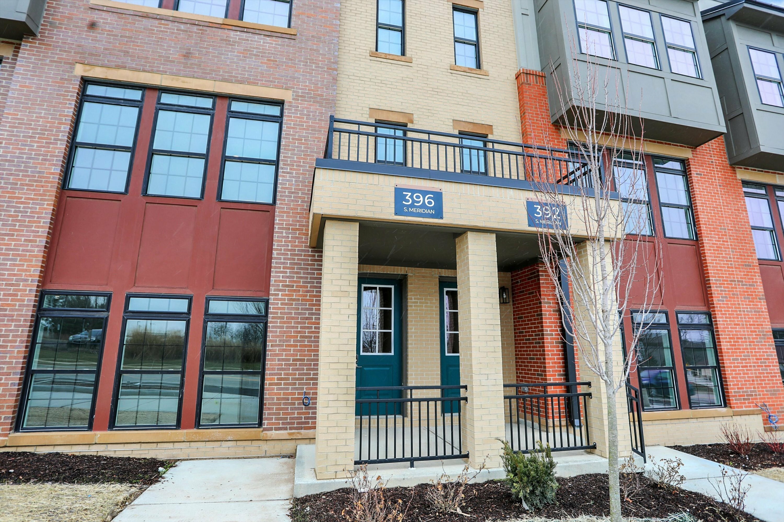 Property Photo: 420 S Meridian A -Bldg D IN 46142