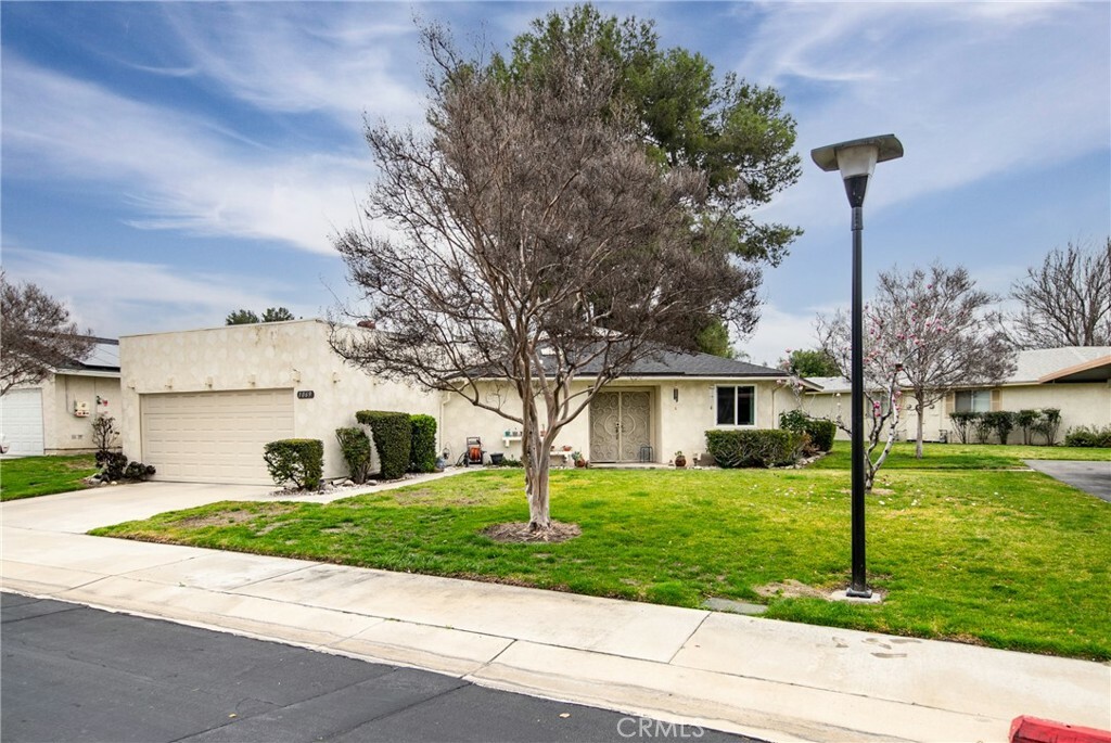 Property Photo:  1069 Occidental Circle  CA 92374 