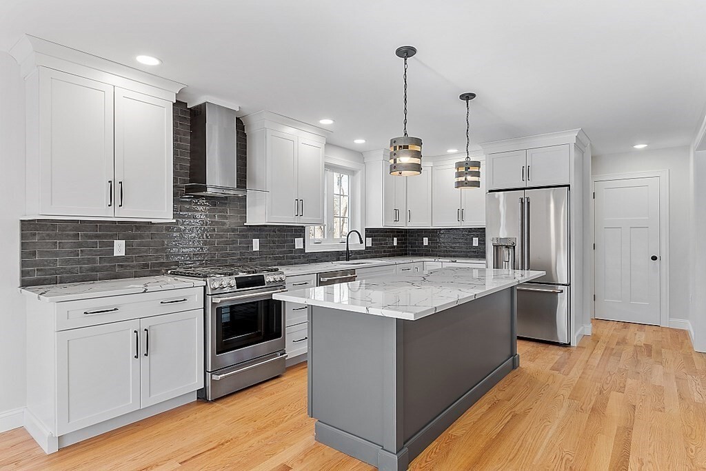 Property Photo: 9 Carter Lane MA 01887