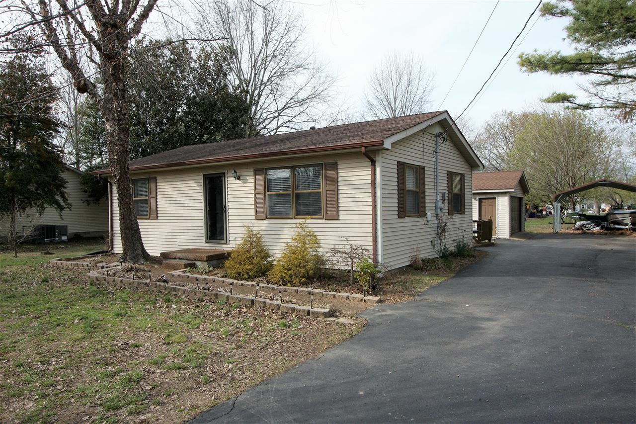 Property Photo:  504 Miller Street  KY 42134 