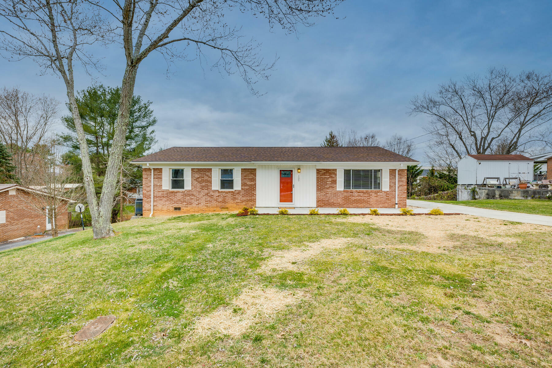 Property Photo:  127 Midway Street  TN 37615 