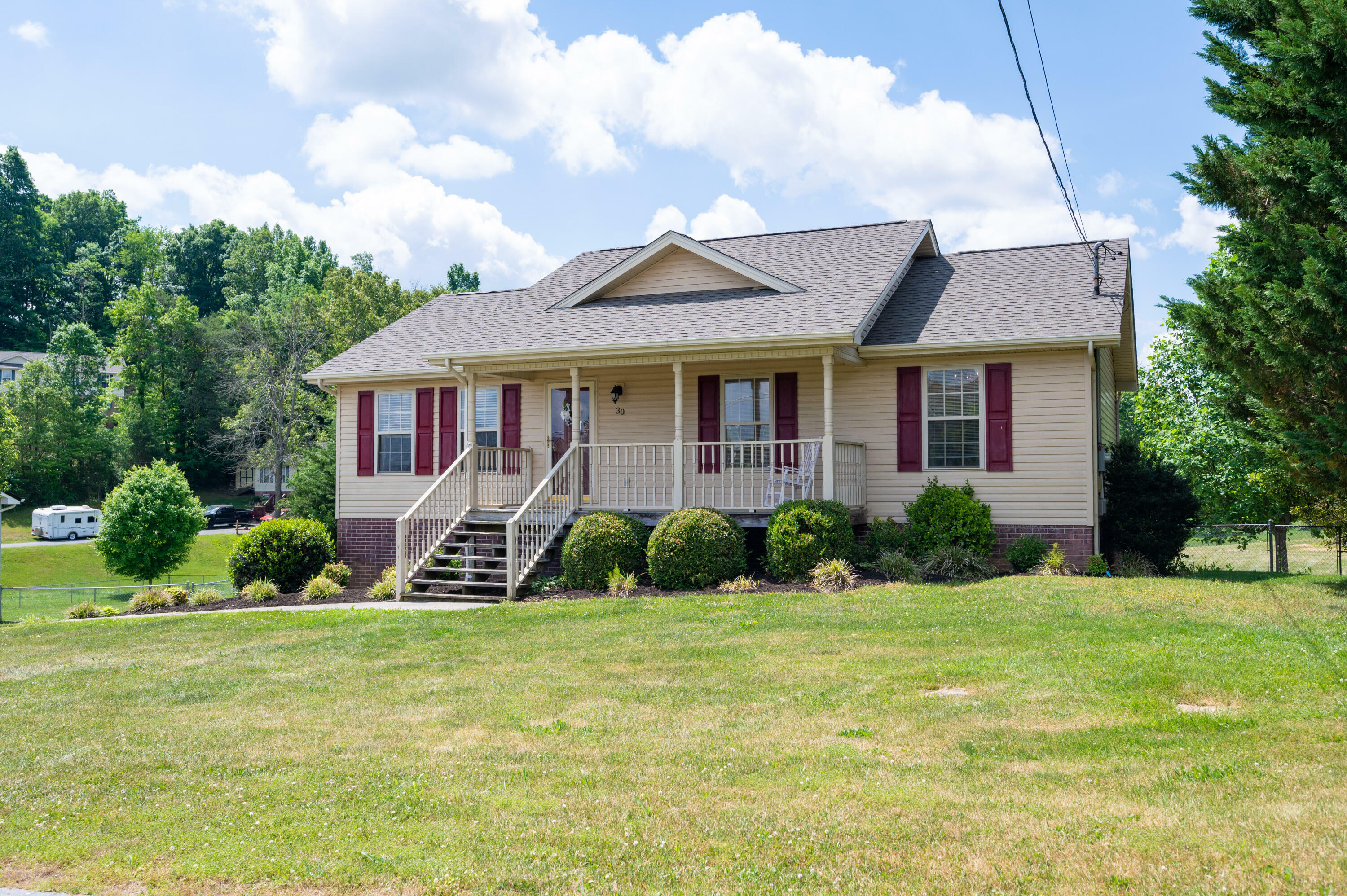 Property Photo:  30 Maple Ridge Court  TN 37659 